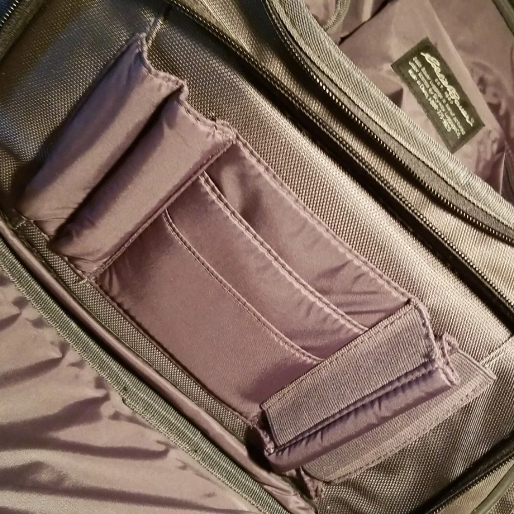 Eddie‎ bauer luggage~ weekender bag
